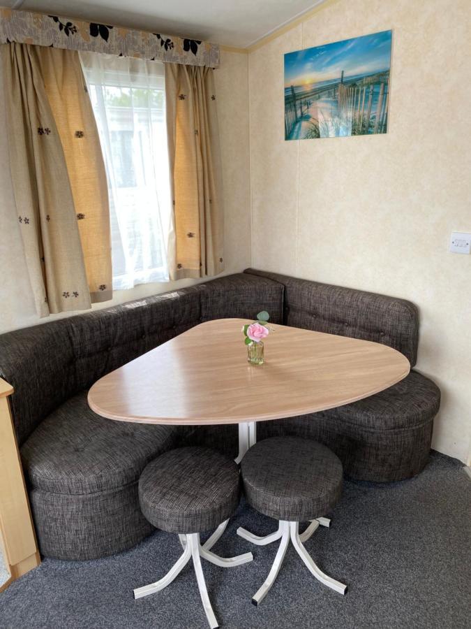 Southview Holiday Park The Elms Скегнес Екстериор снимка